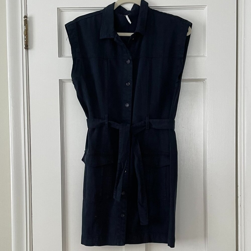 YFB (YoungFabulousBroke) Blue Jumper Size S